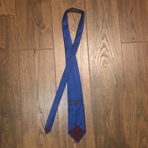 Men’s silk tie